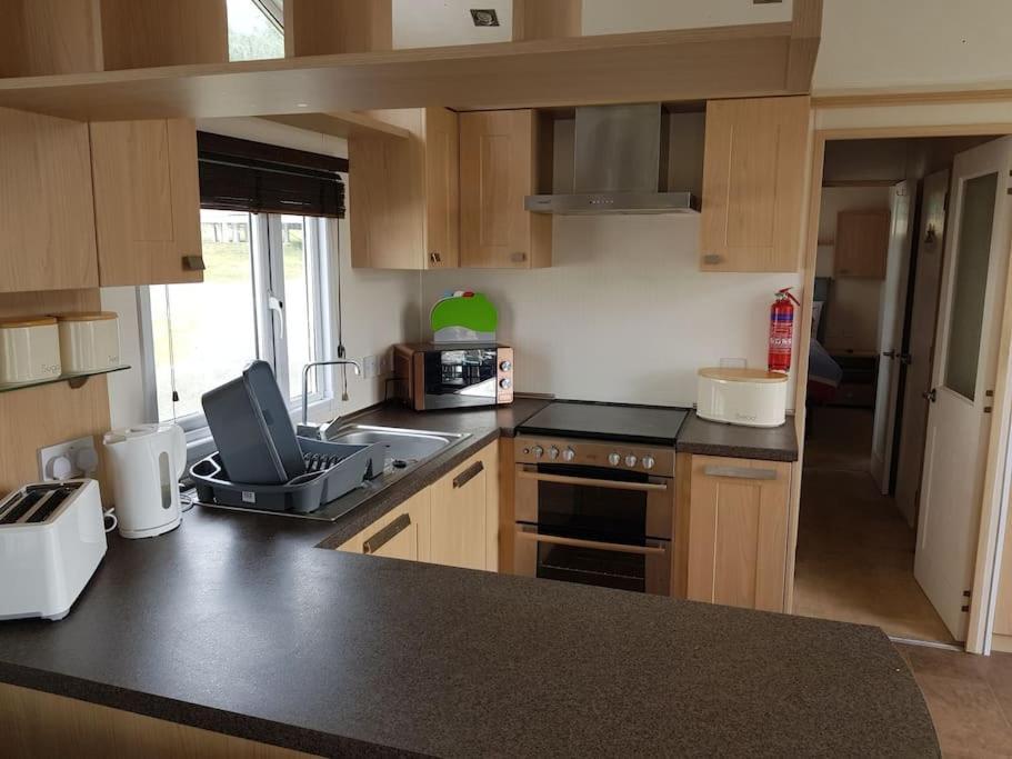 Home From Home Cosy Caravan Bembridge Exterior photo