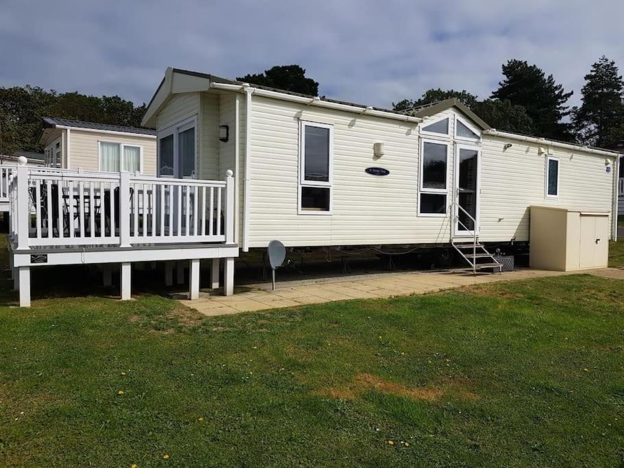 Home From Home Cosy Caravan Bembridge Exterior photo