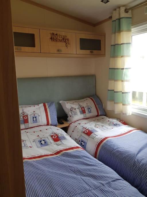 Home From Home Cosy Caravan Bembridge Exterior photo